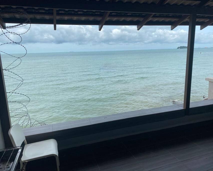 Seaview Holiday Home Петалинг Джая Екстериор снимка